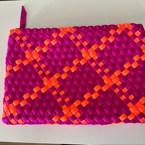 $SOLD$ Neoprene Naghedi Pouch